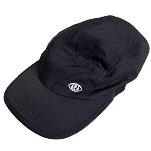 LULULEMON Seawheeze Finishers Runners Hat Cap Black Striped Adjustable‎ Running